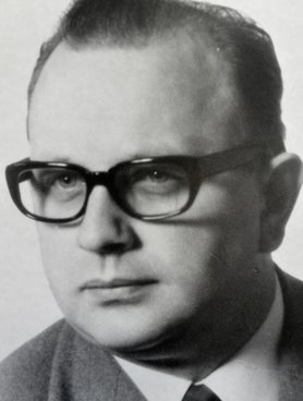 Dr. Lothar Woerner Dr. Lothar Woerner