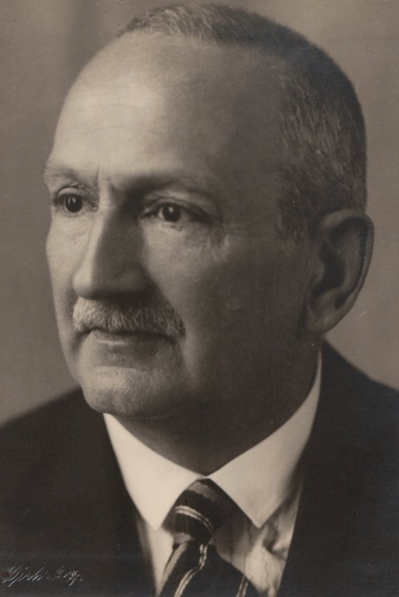 Dr. Franz Oppens (1876–1944/45)