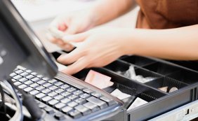 Anwendung der Grundsätze der Verhältnismäßigkeit und des Vertrauensschutzes bei Schätzungen der Einnahmen